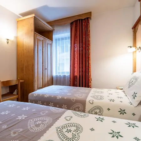 Il Caminetto Sport 3* Canazei