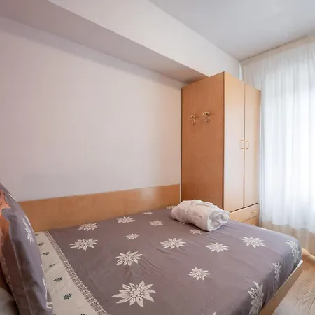 Отель Il Caminetto Sport 3*