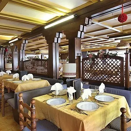 Il Caminetto Sport 酒店 卡纳泽伊