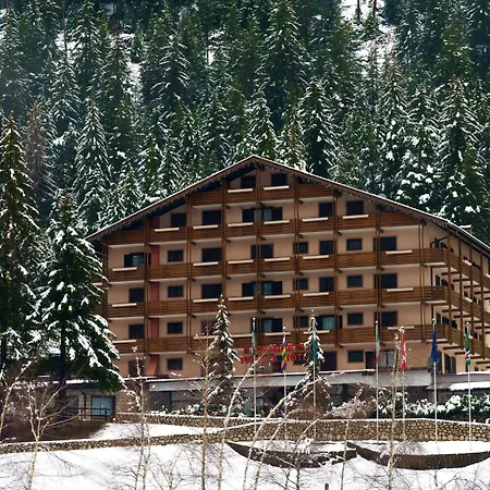 Il Caminetto Sport 酒店 卡纳泽伊