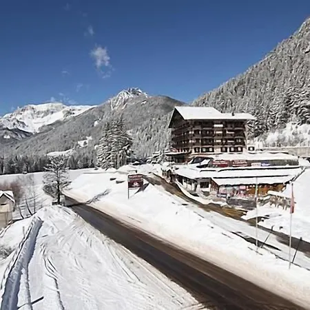 Il Caminetto Sport 3*