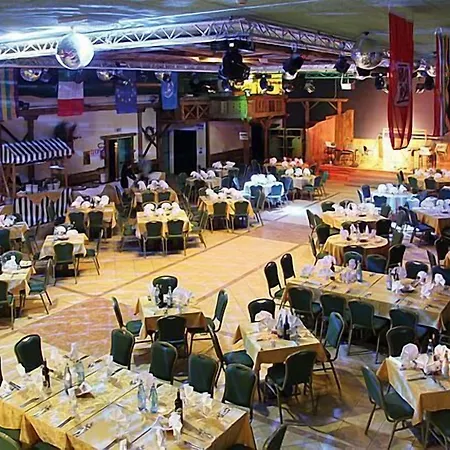 Il Caminetto Sport 酒店 卡纳泽伊