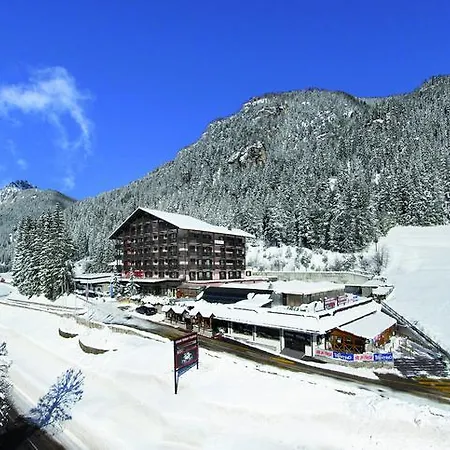 Il Caminetto Sport 3*